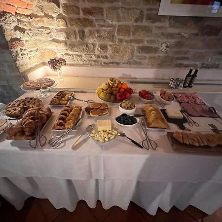 Hotel Il Castello di Bubbio Esterno foto